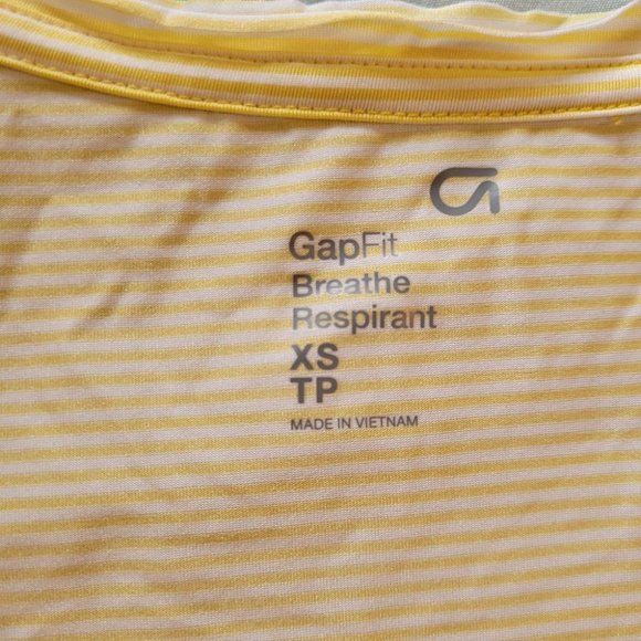 XS GapFit Breathe Yellow Stripe Scoop Neck T-Shirt - Picture 6 of 7